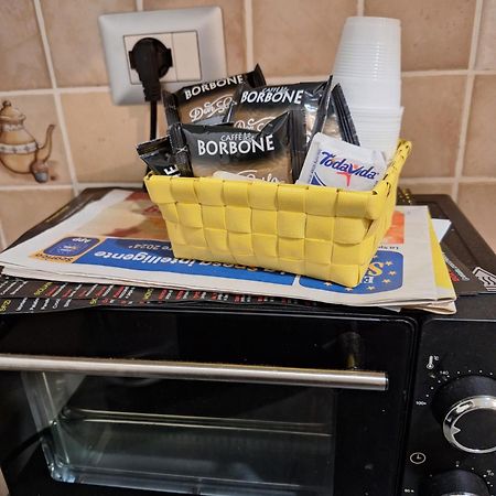 Homesweet Catania Bagian luar foto