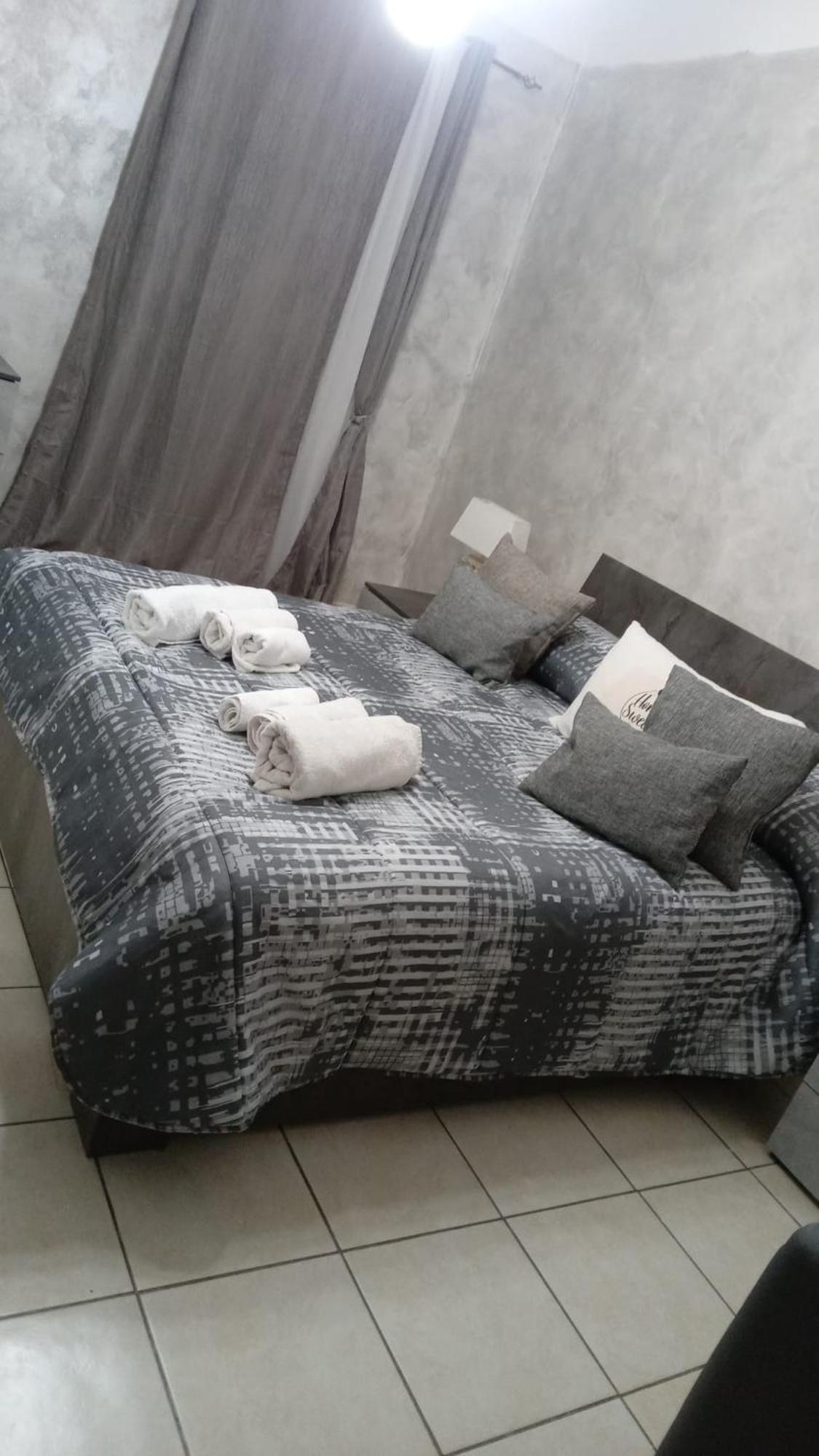 Homesweet Catania Bagian luar foto