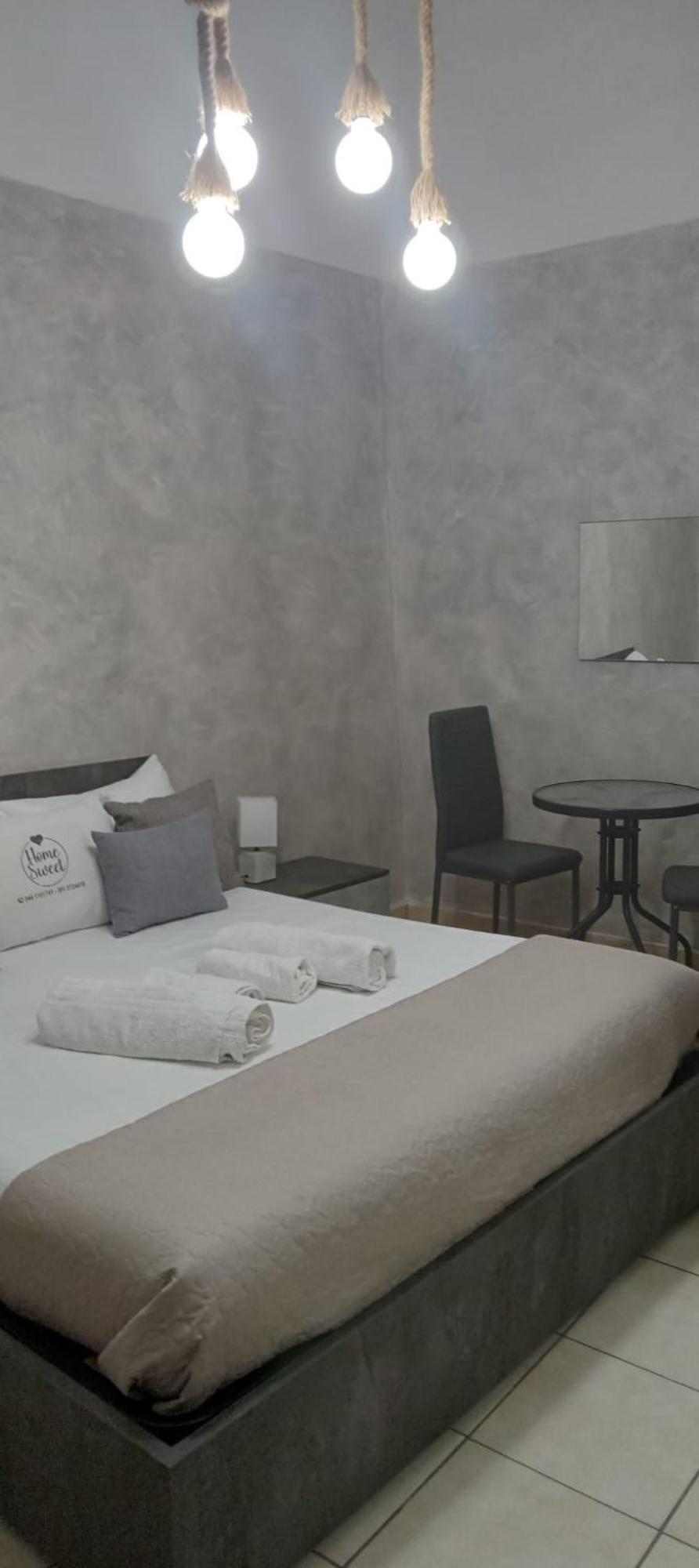 Homesweet Catania Bagian luar foto